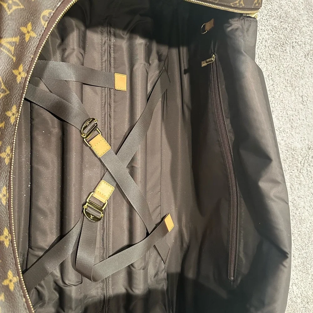 Louis Vuitton Horizon duffel with wheels - Picture 14 of 16